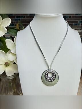 Lia Sophia pendant necklace